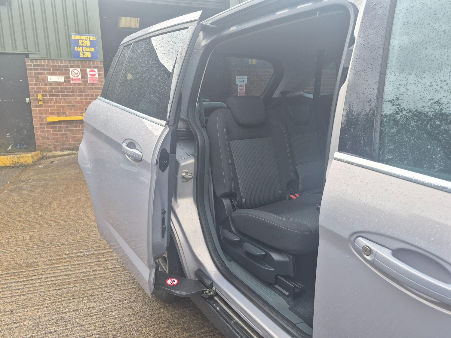 Used Ford Grand C-Max 2013 for sale - 78156770: Photo 43