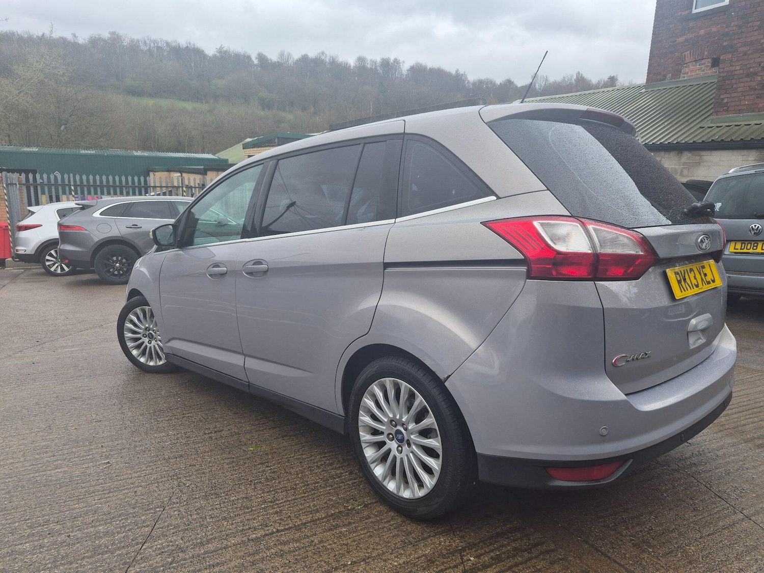 Used Ford Grand C-Max 2013 for sale - 78156770: Photo 7