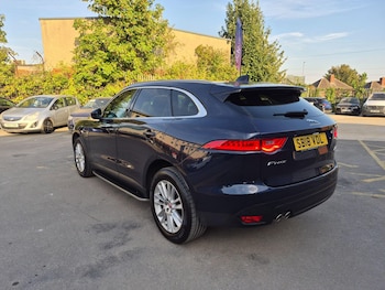 Used Jaguar F-Pace 2018 for sale - 79496754: Photo