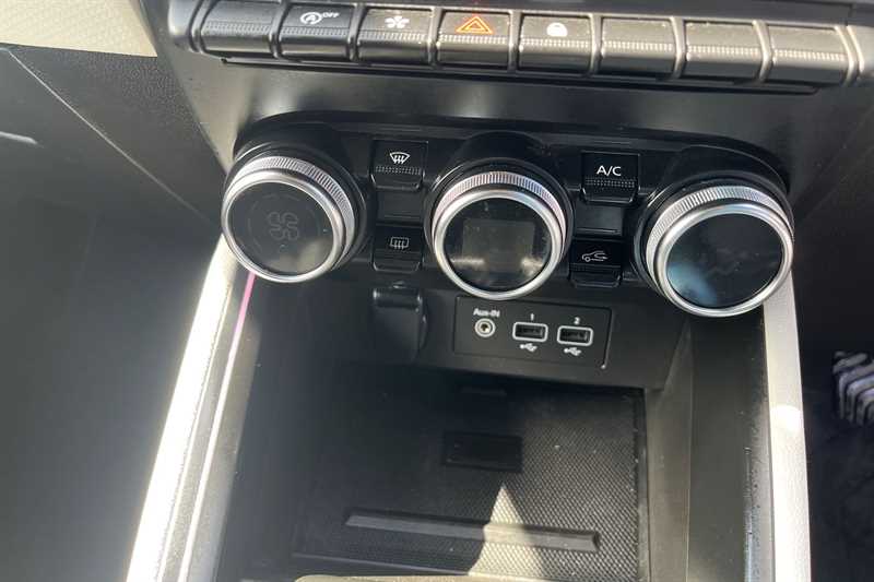 Used Renault Clio 2022 for sale - 78207424: Photo 15