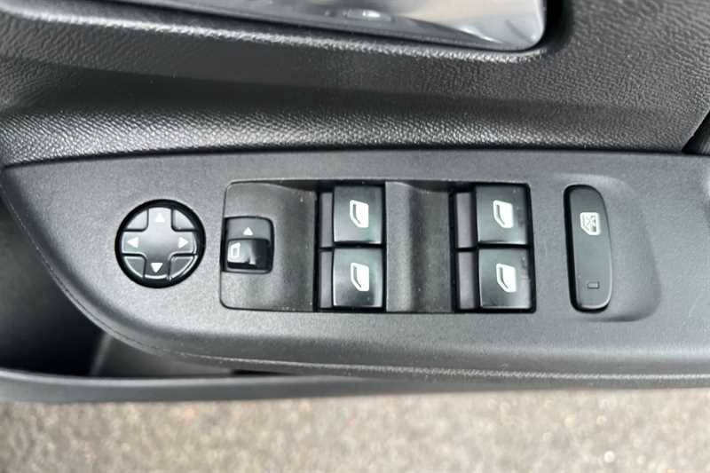 Used Vauxhall Corsa 2022 for sale - 77402123: Photo 16