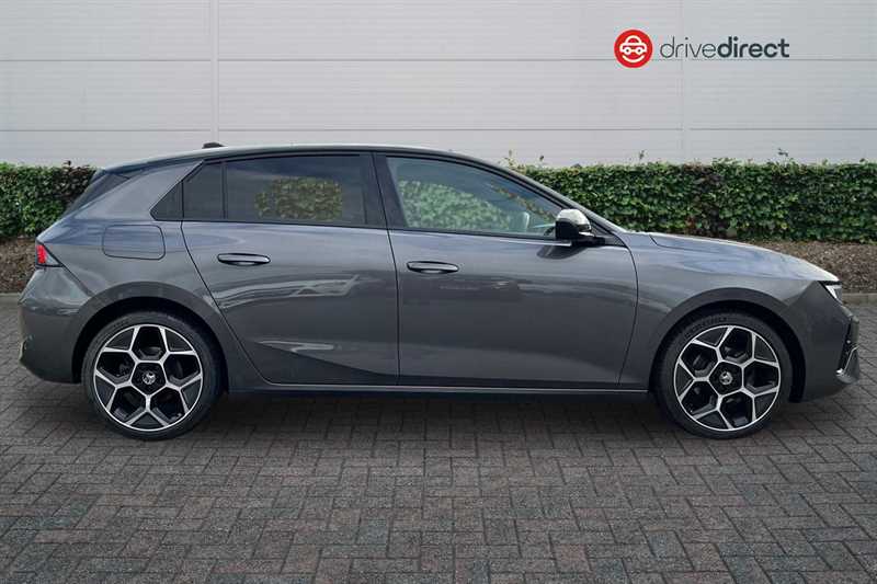 Used Vauxhall Astra 2024 for sale - 76113634: Photo 2