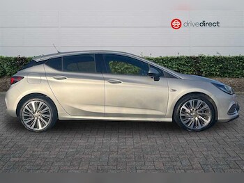 Used Vauxhall Astra undefined for sale - 77322150: Photo