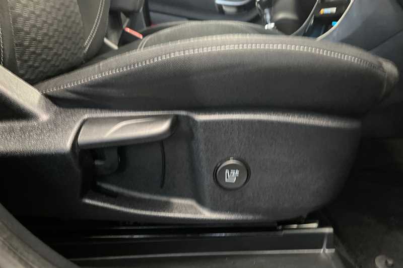 Used Ford Puma 2020 for sale - 76857882: Photo 26