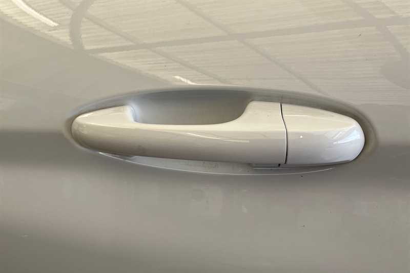 Vehicle 33