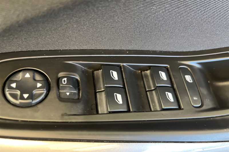 Used Vauxhall Grandland X 2018 for sale - 76517298: Photo 16