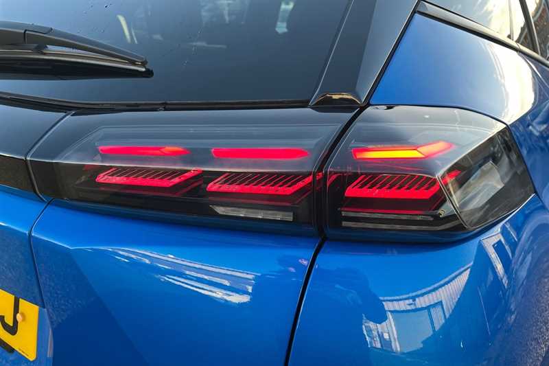 Used Peugeot 2008 for sale - 77335260: Photo 32