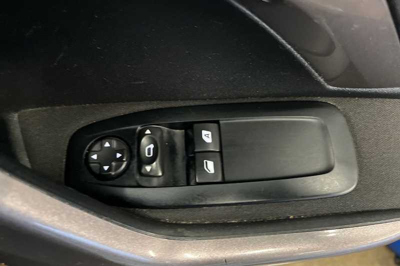 Used Peugeot 2008 for sale - 77349650: Photo 16