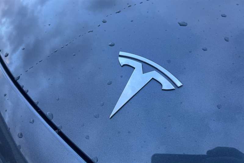 Used Tesla Model 3 2019 for sale - 77390697: Photo 30