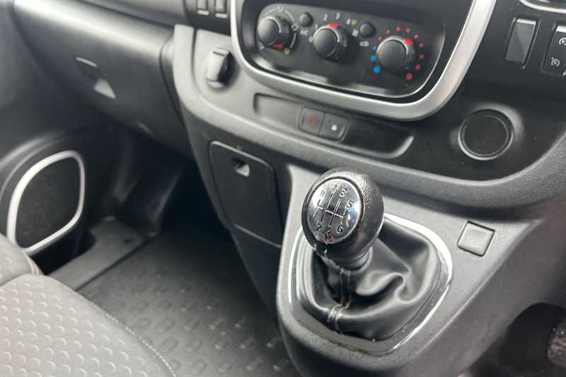 Used Vauxhall Vivaro 2019 for sale - 77700205: Photo 38