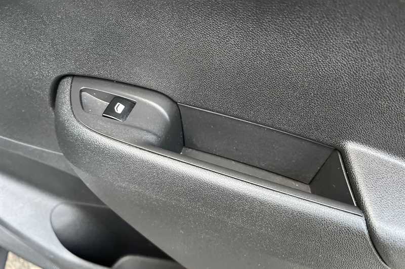 Used Vauxhall Crossland X for sale - 76805538: Photo 40