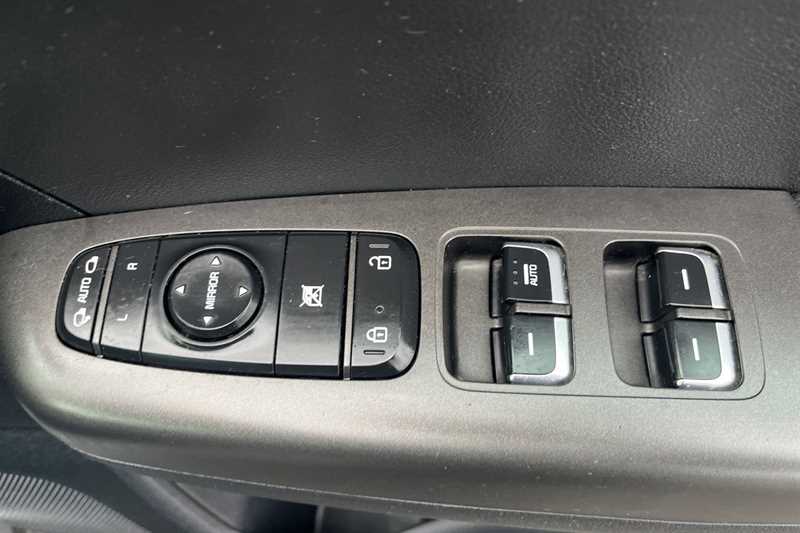 Used Kia Sportage for sale - 76929824: Photo 16