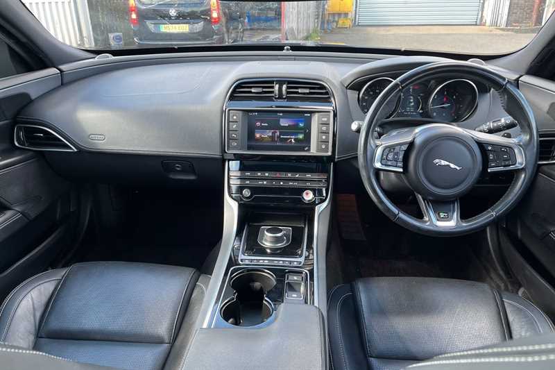 Used Jaguar XE 2016 for sale - 78050704: Photo 13