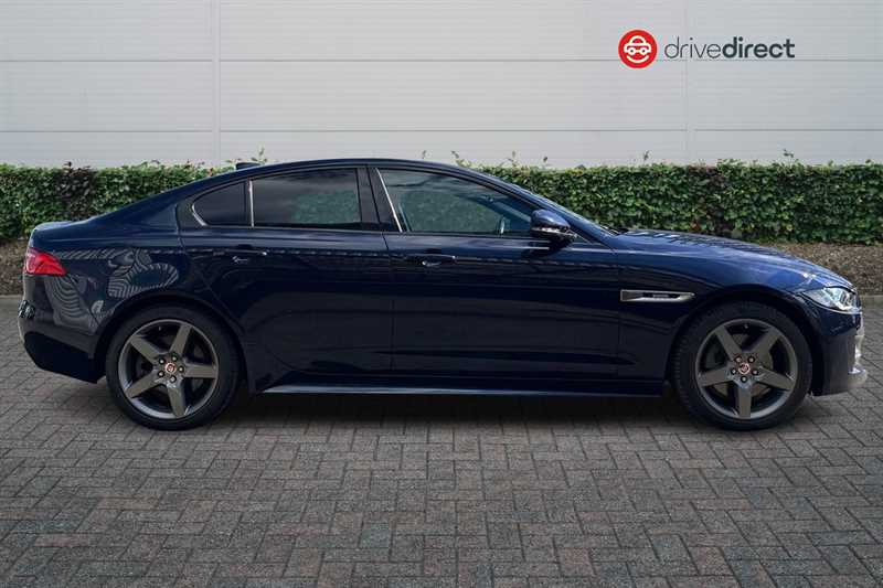 Used Jaguar XE 2016 for sale - 78050704: Photo 2