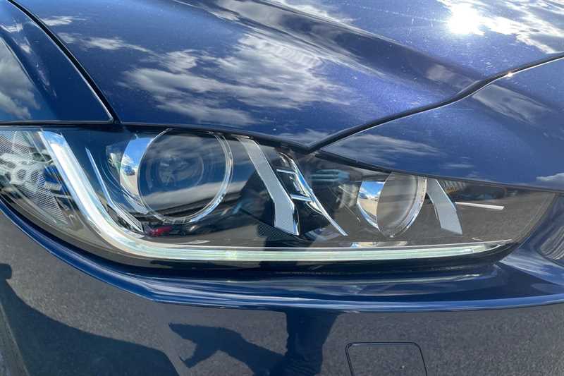 Used Jaguar XE 2016 for sale - 78050704: Photo 28
