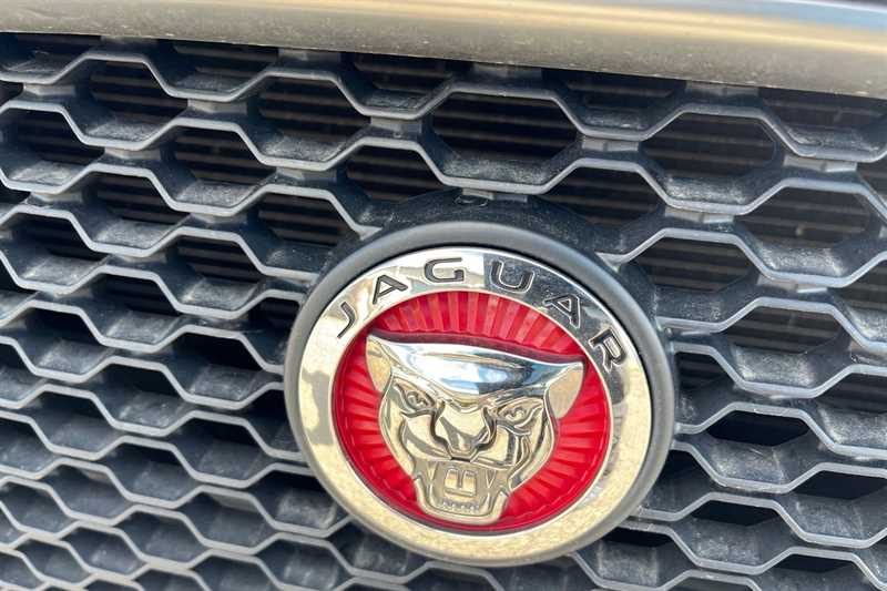 Used Jaguar XE 2016 for sale - 78050704: Photo 30