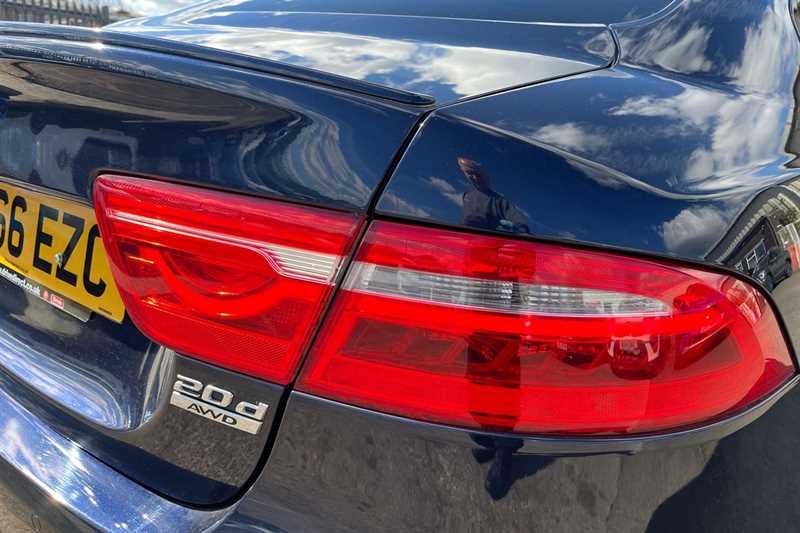 Used Jaguar XE 2016 for sale - 78050704: Photo 32