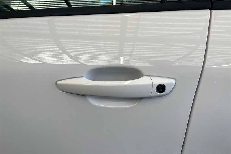 Used Vauxhall Mokka Electric for sale - 77800863: Photo 33