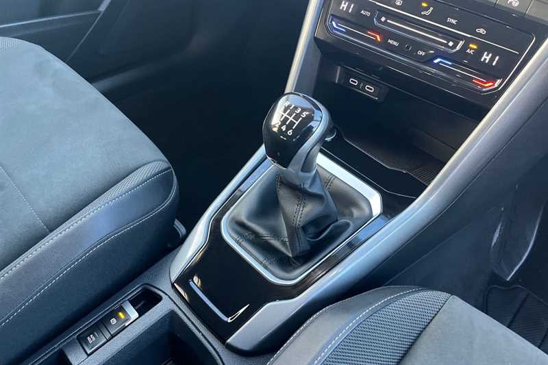 Used Volkswagen T-Roc 2022 for sale - 77474185: Photo 37