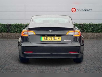 Used Tesla Model 3 2021 for sale - 77914934: Photo