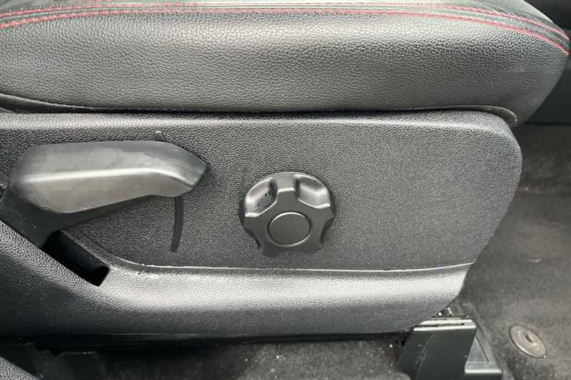 Used Ford Ecosport for sale - 76756676: Photo 26