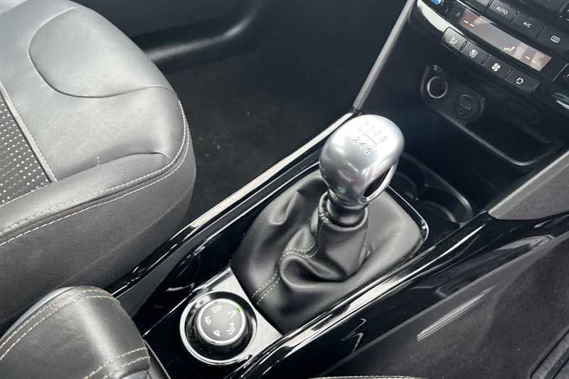 Used Peugeot 2008 2016 for sale - 76939344: Photo 37