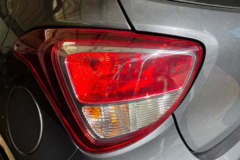 Used Hyundai i10 2019 for sale - 76891098: Photo 31