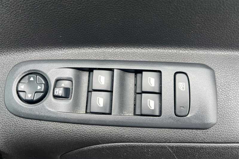 Used Vauxhall Combo Life 2021 for sale - 75951486: Photo 16