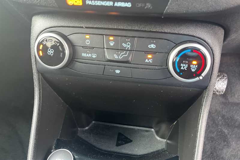 Used Ford Fiesta 2019 for sale - 76956513: Photo 15