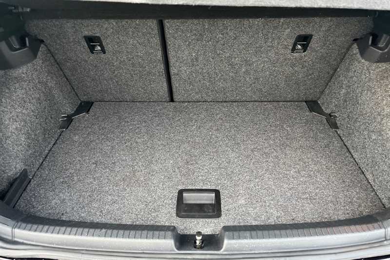 Used Volkswagen Polo 2019 for sale - 76891115: Photo 25