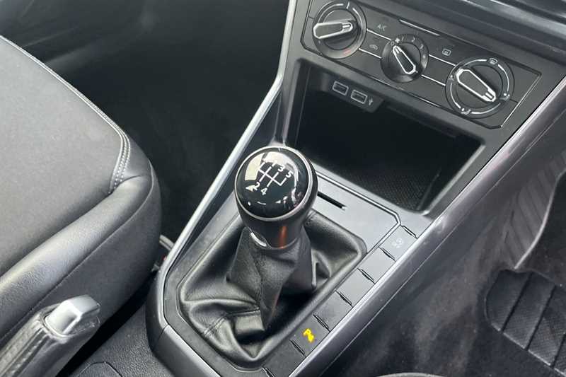 Used Volkswagen Polo 2019 for sale - 76891115: Photo 37