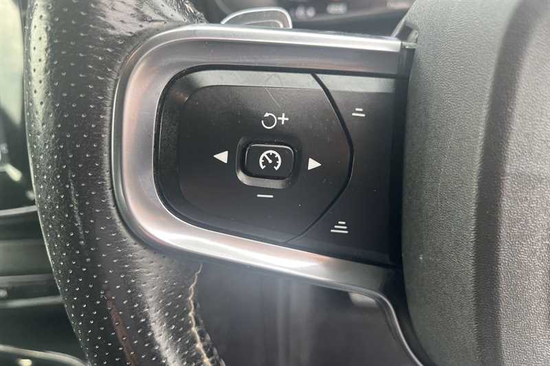 Used Volvo XC40 2020 for sale - 76463250: Photo 21