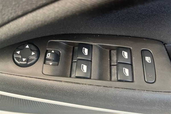 Used Vauxhall Crossland X 2020 for sale - 76016179: Photo 16