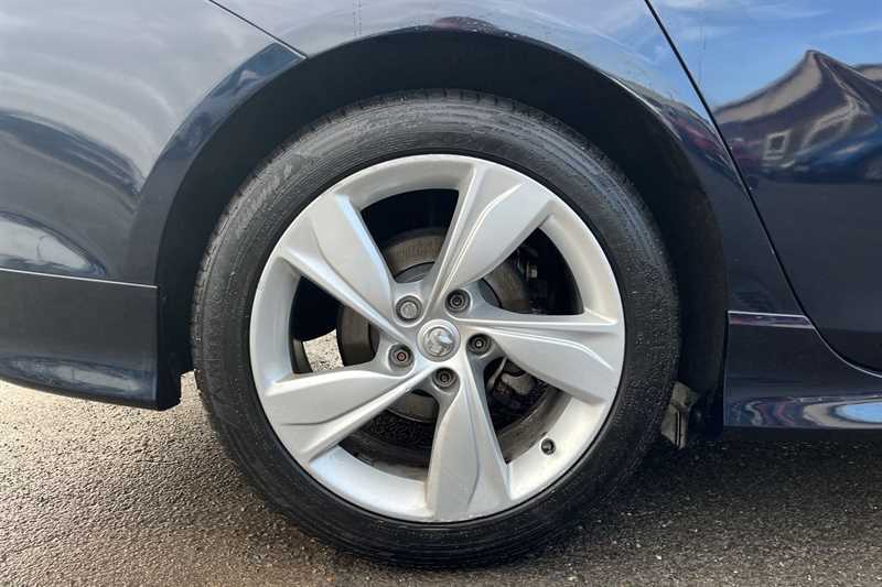 Used Vauxhall Insignia 2019 for sale - 76955780: Photo 10