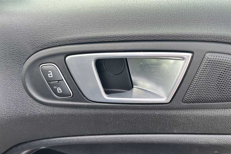 Used Ford Ecosport 2020 for sale - 76747358: Photo 38