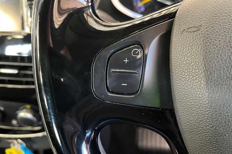 Used Renault Clio for sale - 77348741: Photo 21