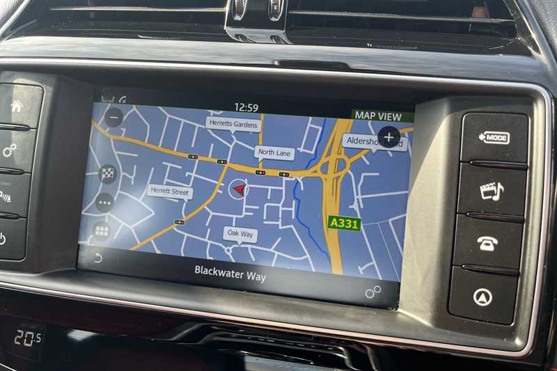 Used Jaguar XE 2018 for sale - 78221435: Photo 18