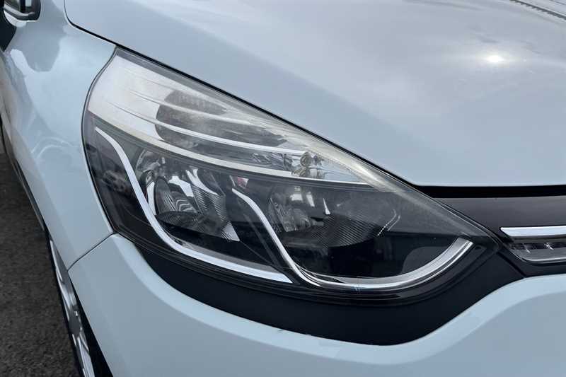 Used Renault Clio 2015 for sale - 77900315: Photo 28