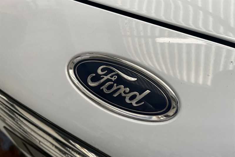 Used Ford Fiesta 2018 for sale - 76648390: Photo 30