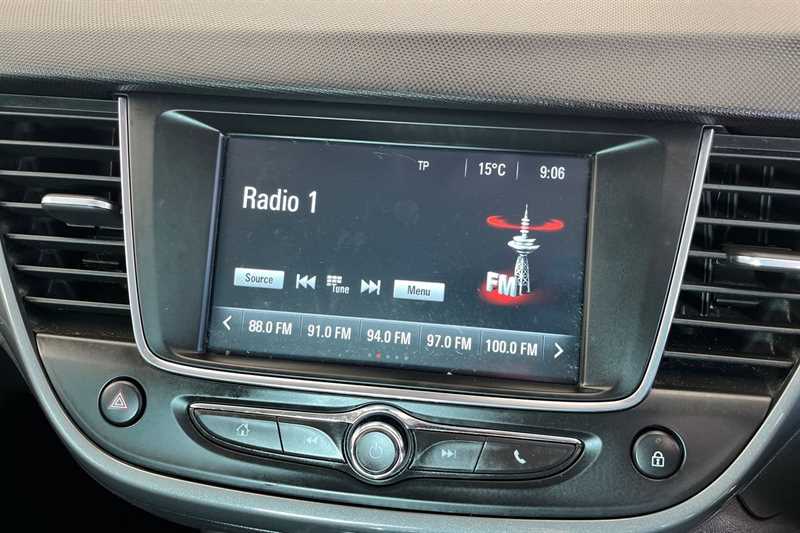 Used Vauxhall Crossland 2021 for sale - 76790395: Photo 17