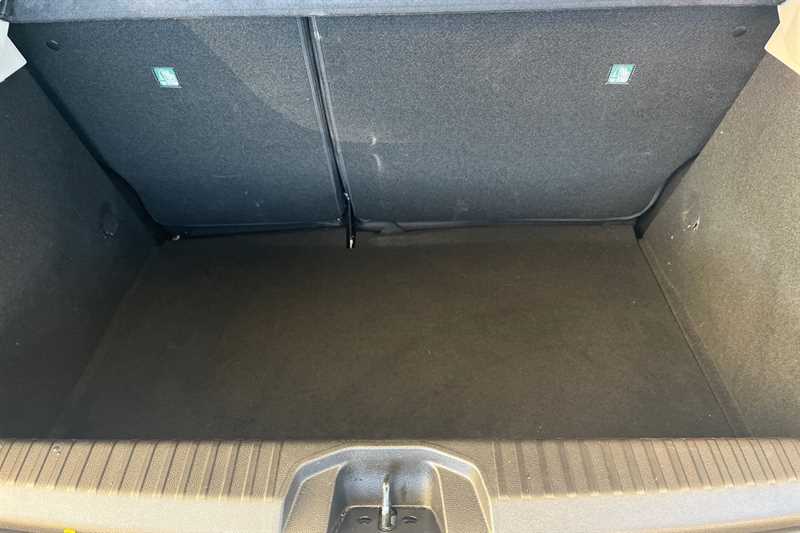 Used Renault Clio 2022 for sale - 76938630: Photo 25