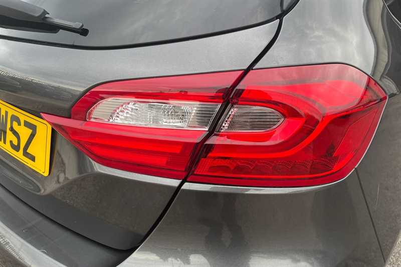 Used Ford Fiesta 2019 for sale - 76938534: Photo 32