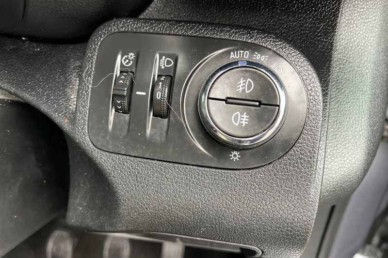 Used Vauxhall Combo Life 2022 for sale - 77296205: Photo 36