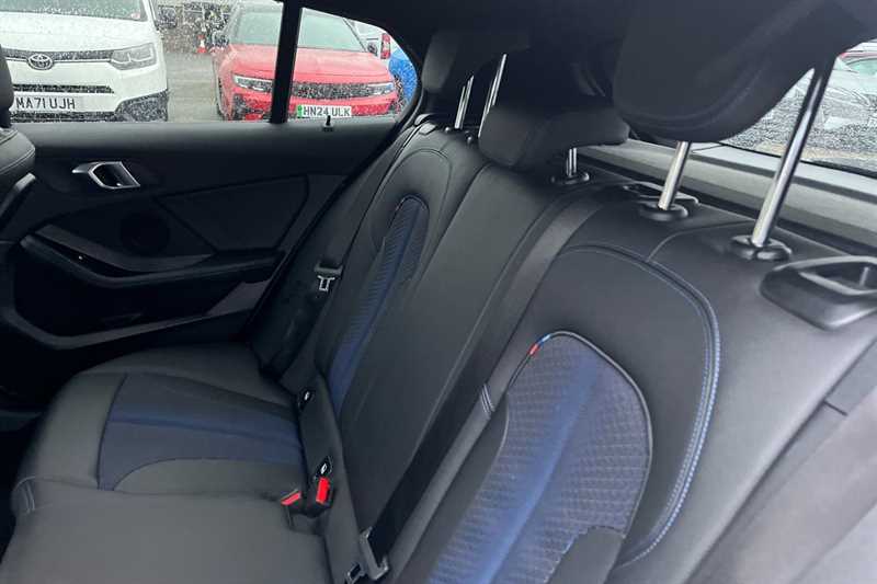 Used BMW 1 Series 2024 for sale - 77894627: Photo 24