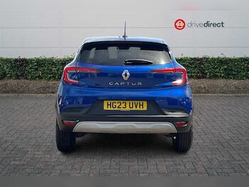 Used Renault Captur 2023 for sale - 79403135: Photo