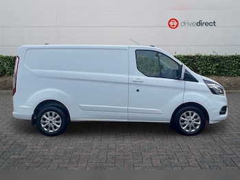 Used Ford Transit Custom 2024 for sale - 77482143: Photo
