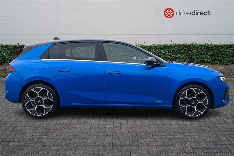 Used Vauxhall Astra 2023 for sale - 78119858: Photo 2