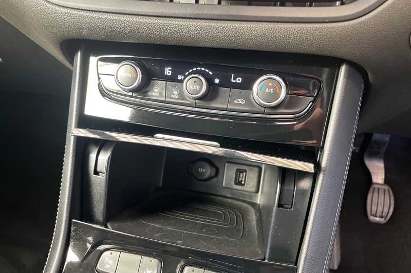 Used Vauxhall Grandland for sale - 76462991: Photo 15