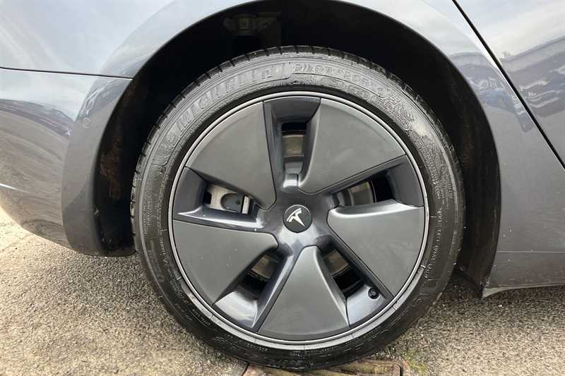 Used Tesla Model 3 2021 for sale - 76747033: Photo 11
