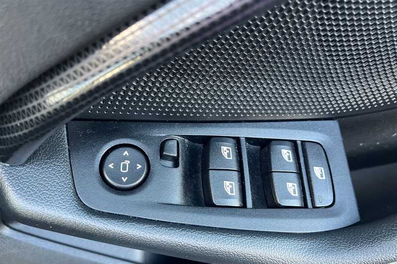 Used BMW 1 Series 2024 for sale - 76944880: Photo 16